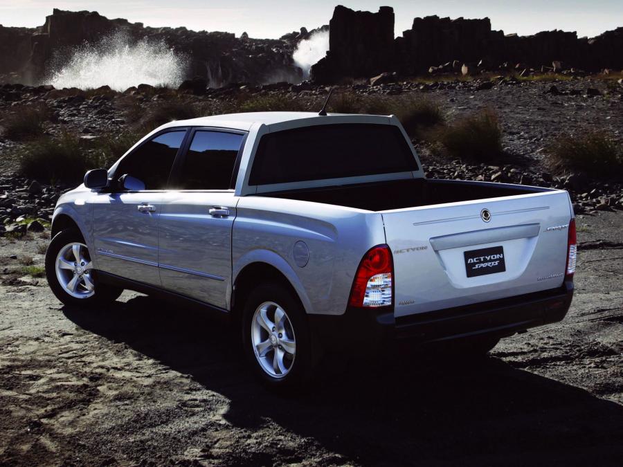 SsangYong Actyon Sports 2006 года  (фото 10 из 15)